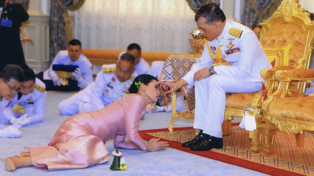 Thai king strips consort of all titles in shock move
