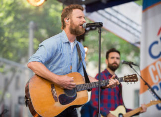Dierks Bentley Praises Taylor Swift's "Drive and Persistence" After Lover Release
