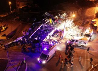 Several dead, hundreds hurt as quake hits eastern Turkey
