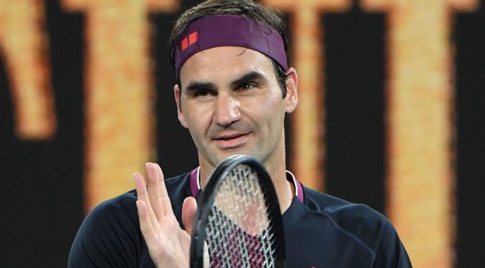 Roger Federer earns age record at the Australian Open