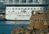 Coronavirus: 6,000 tourists in lockdown on Italian cruise ship
