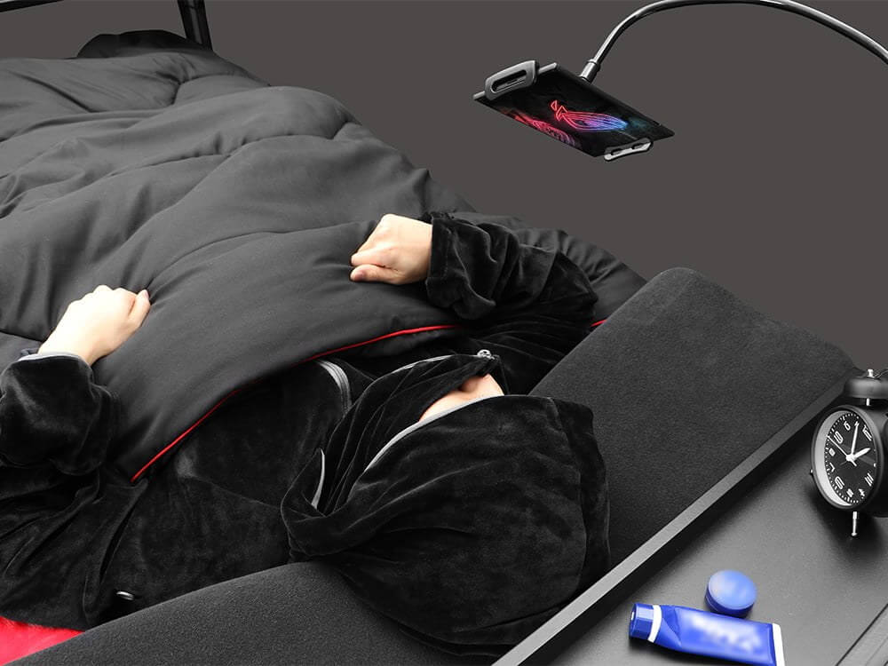 The gaming chair has been replaced by the gaming bed
