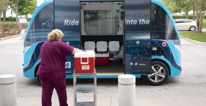 Supervised self-driving shuttles are moving COVID-19 tests in Florida