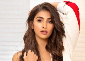 Pooja Hegde's Instagram account gets hacked, warns fans through a message