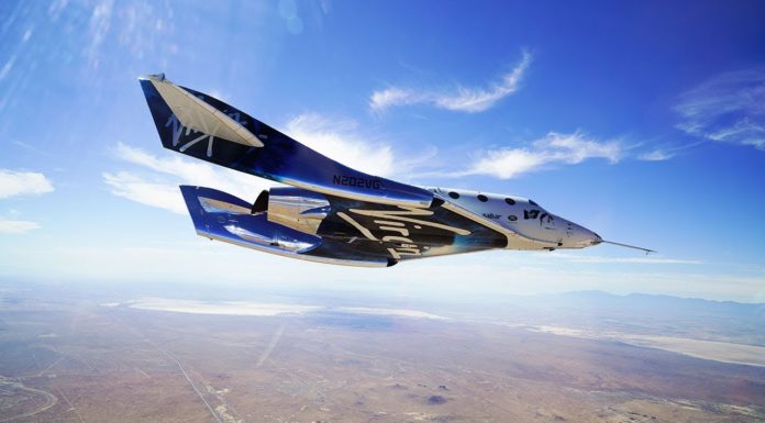 Virgin Galactic Spaceship Completes First Glide Flight in New Mexico