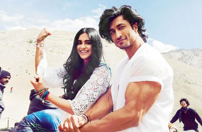 Here's Adah Sharma's Reaction to Vidyut Jammwal's 'Not Just Friends' Comment