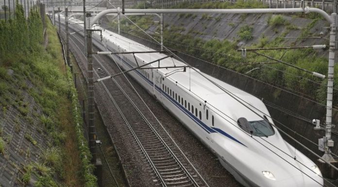 Japan debuts new bullet train that can run during an earthquake