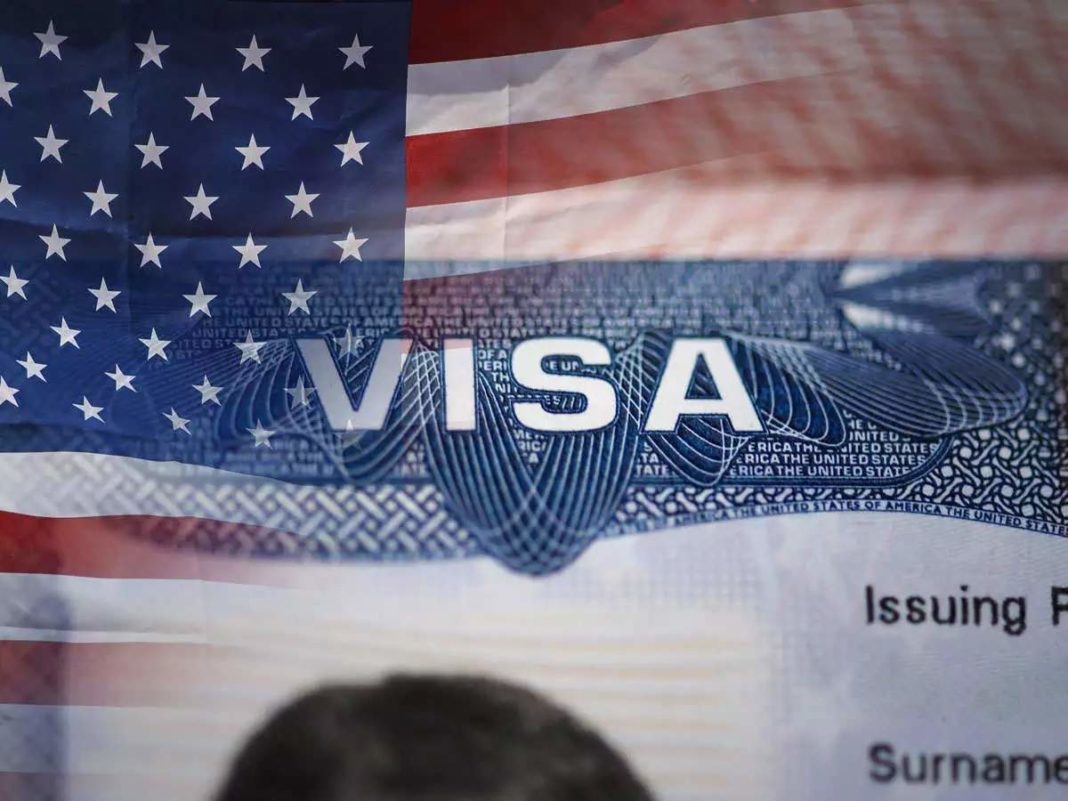 Spouses, dependents of H-1B visas in India exempt from US travel ban
