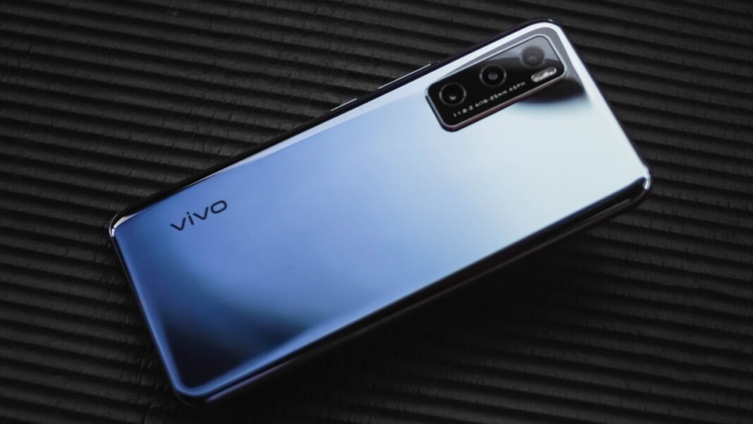 Vivo V20 SE Receiving Android 11-Based Funtouch OS 11 in India