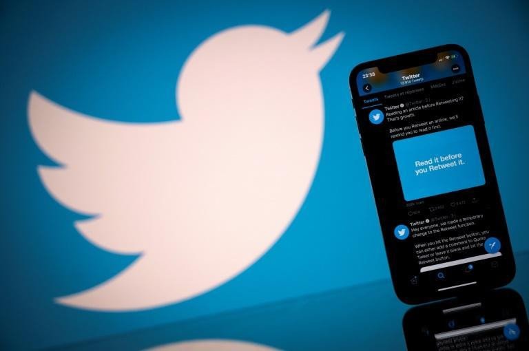 Twitter Finds Its AI Tool Tends to Crop Out Black People, Men From Photos
