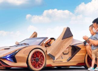 This Father Built a Wooden Electric Lamborghini for His Son. It Looks Original and Runs Just Fine
